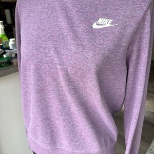Nike Club Fleece crew neck size small Heather purple